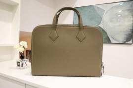 Picture of Hermes Handbags _SKUfw235423527fw